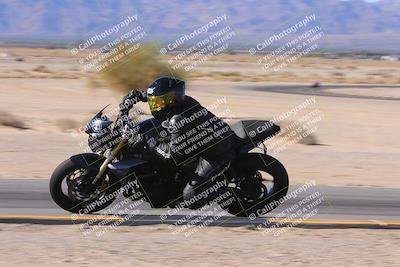 media/Dec-10-2023-SoCal Trackdays (Sun) [[0ce70f5433]]/Turn 9 Inside Set 2 (1115am)/